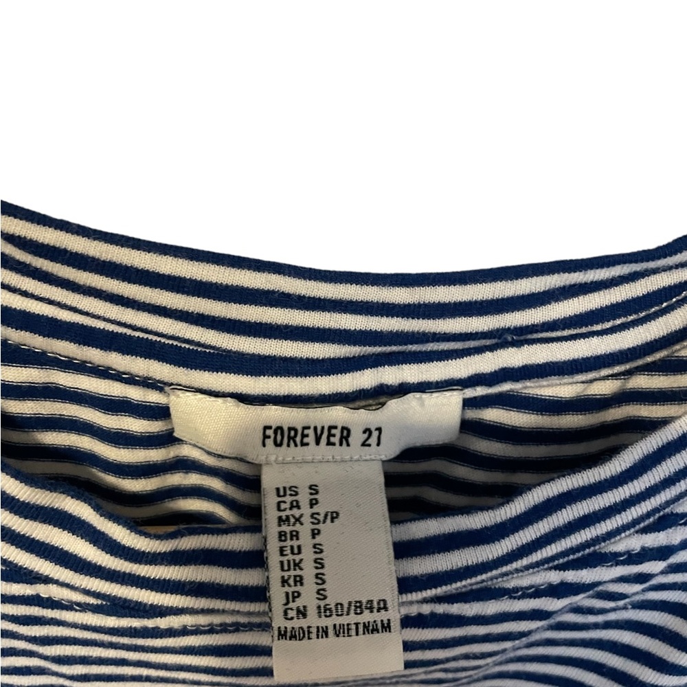 Forever 21 Blue and White Thin Striped Short Sleeve Dress with Rib Cut Out - Picture 5 of 5